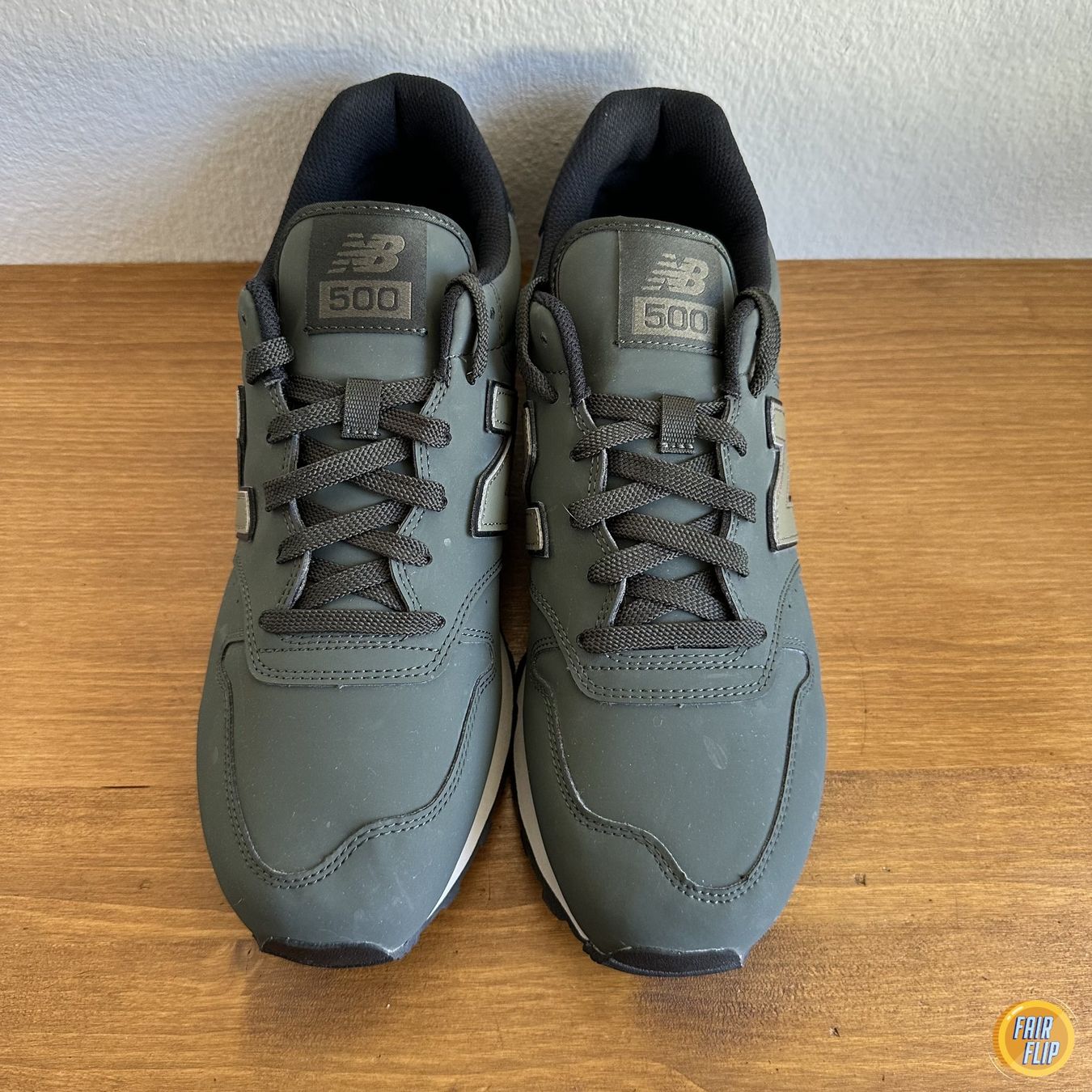 New Balance Scarpe da uomo: New Balance 500 Herren Gr. 45.5 – Usato da Luzern venduto da fairflip 1