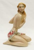 Pin Up Figur Girl Frau Keramik aus Italien 90er Jahre