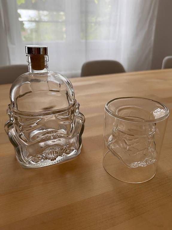 Karaffen: Star Wars Whisky Gläser inkl. Karaffe – Gebraucht aus Männedorf von Techniker13 2