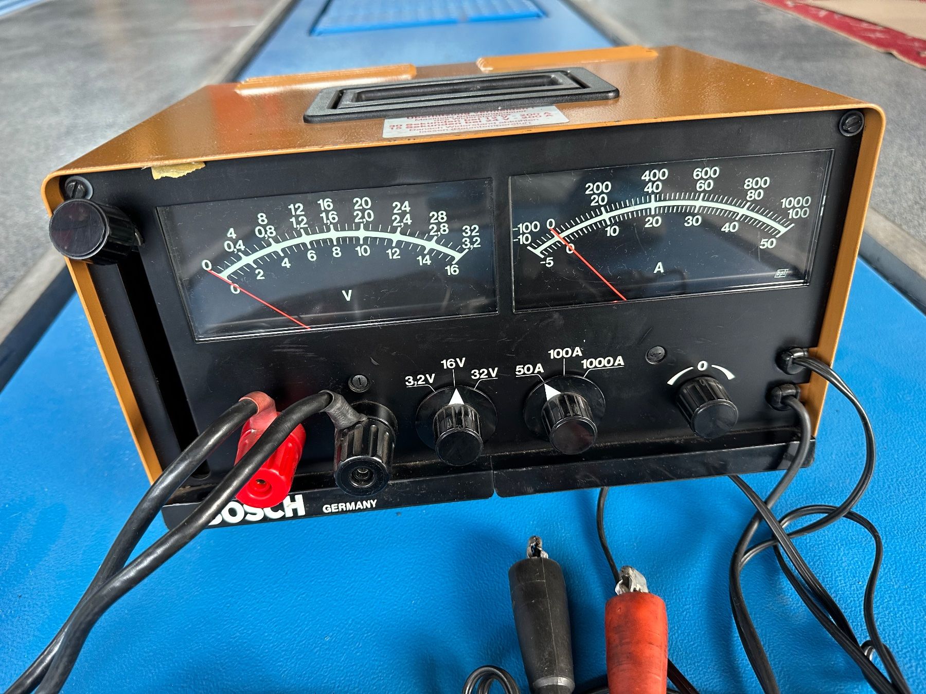 Bosch Misurare: Boschtester  ETT 011.00 , Ampere , Volt – Usato da Boswil venduto da pavo1 6