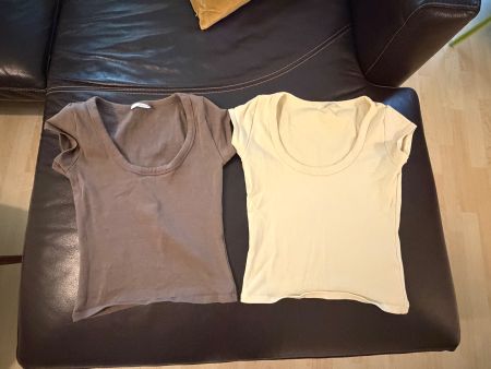 2 kurze T-Shirts Zara Gr. L