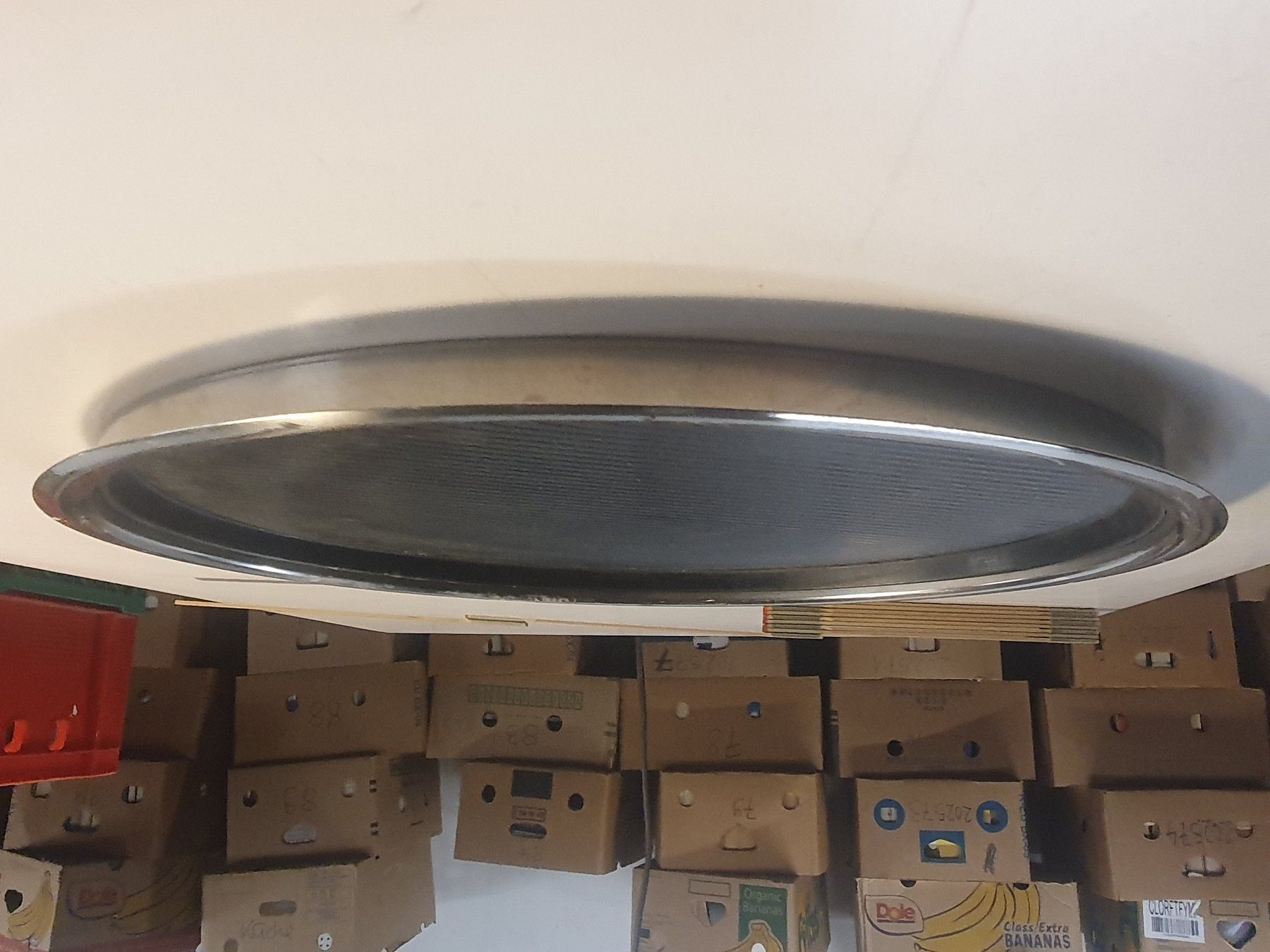 Piatti di portata: Chromstahltablett mit Antirutschmatte 37 cm – Usato da Zürich venduto da loosebone 6