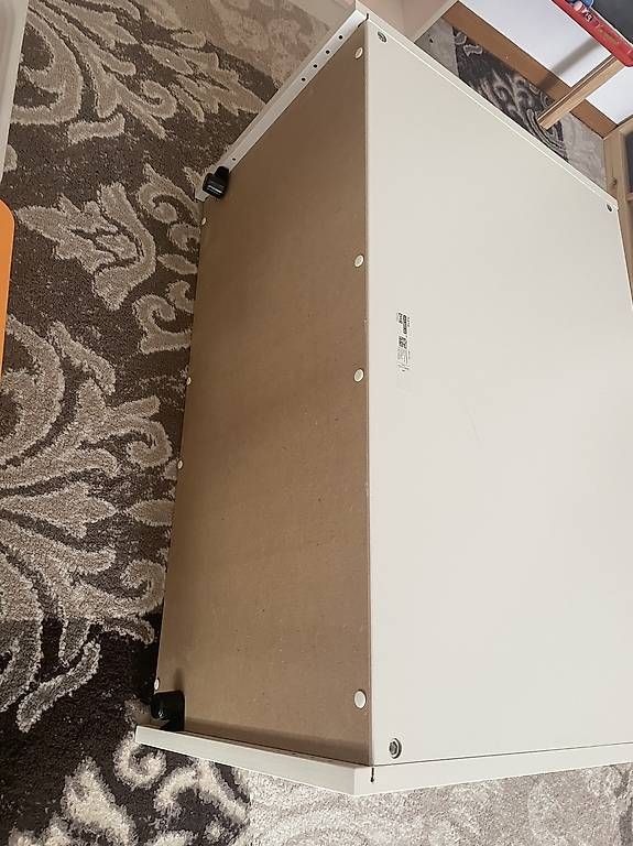 Armadi: Platsa 80 x 40 x 55 – Usato da Basel venduto da mon_ybj9 1