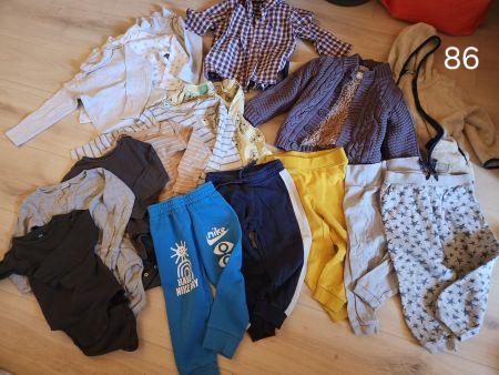 Kleiderpaket Junge Grösse 86 getragen