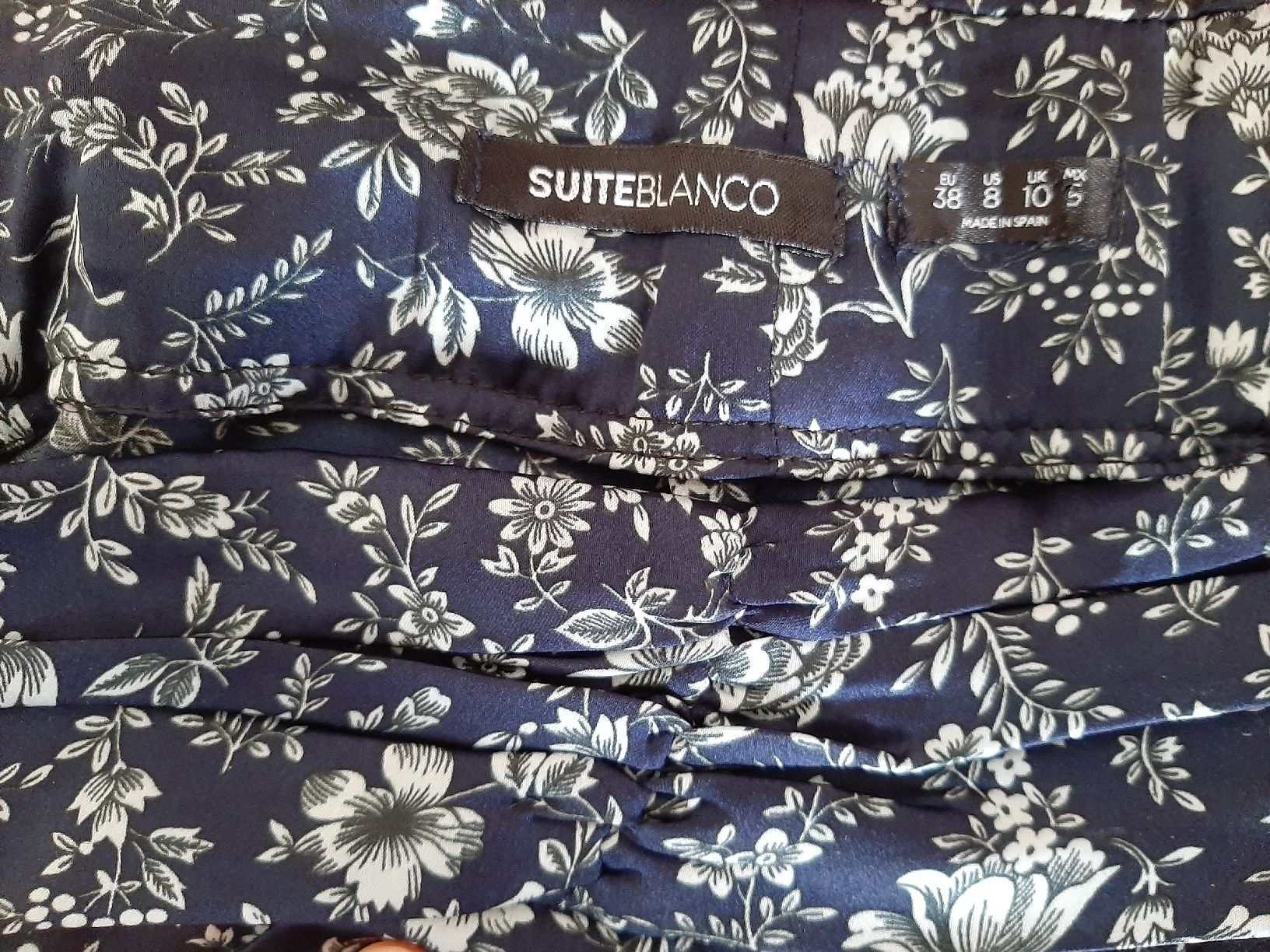 Röcke: SUITE BLANCO mini jupe plissée taille M – Neu (gemäss Beschreibung) aus Lausanne von del_tpq5 5