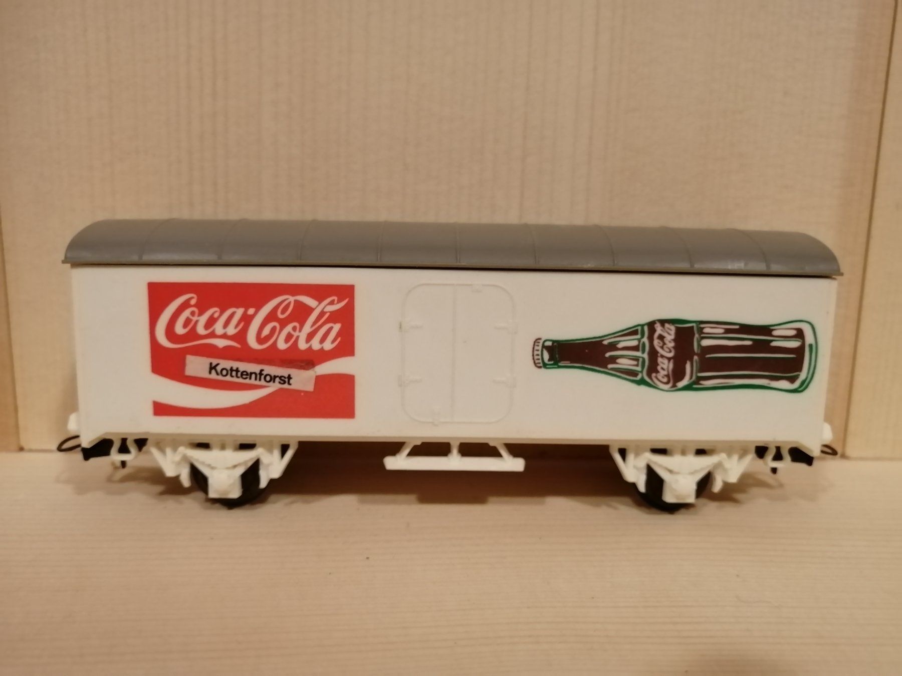 Lima Trains électriques: Lima HO DC : wagon frigo "Coca-Cola" – D'occasion à Buttes par Cafe2005 4