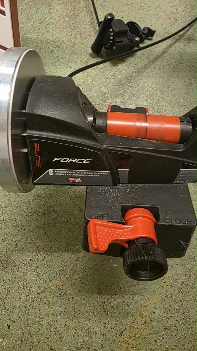 Hometrainer: Rollentrainer – Gebraucht aus Bern von Maximusibussi 1