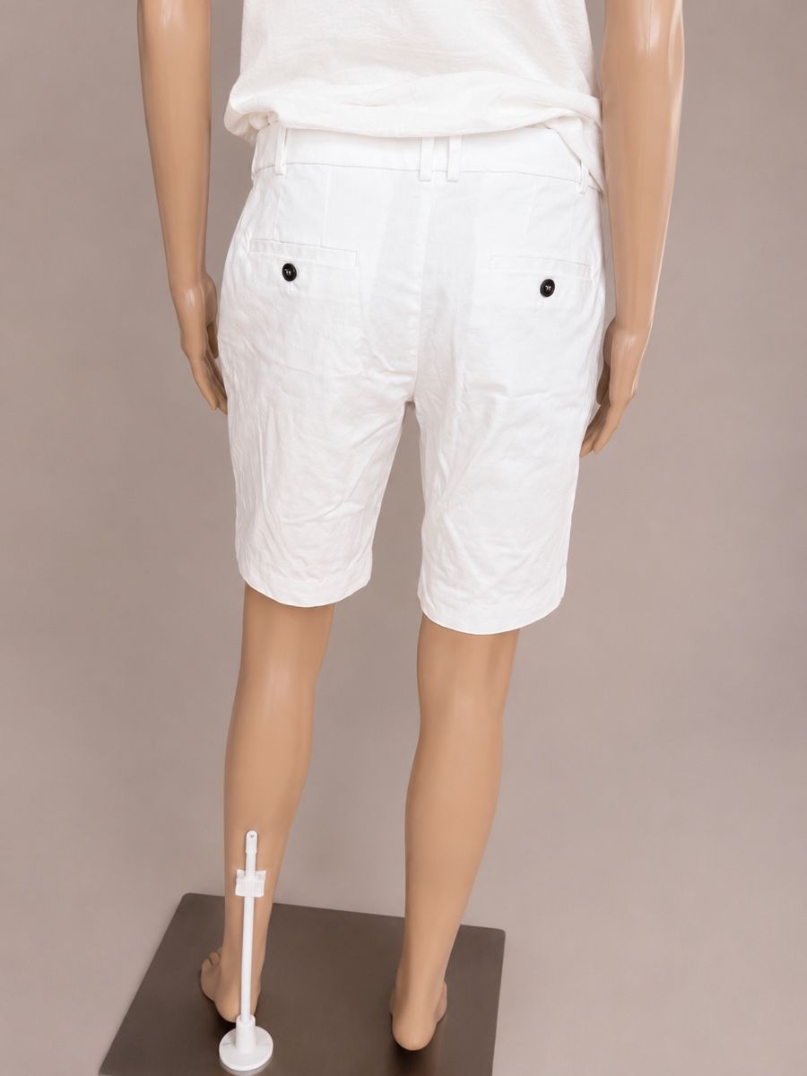 Esprit Hosen: Shorts Esprit Gr 38  – Gebraucht aus Laupersdorf von Cloludi 3