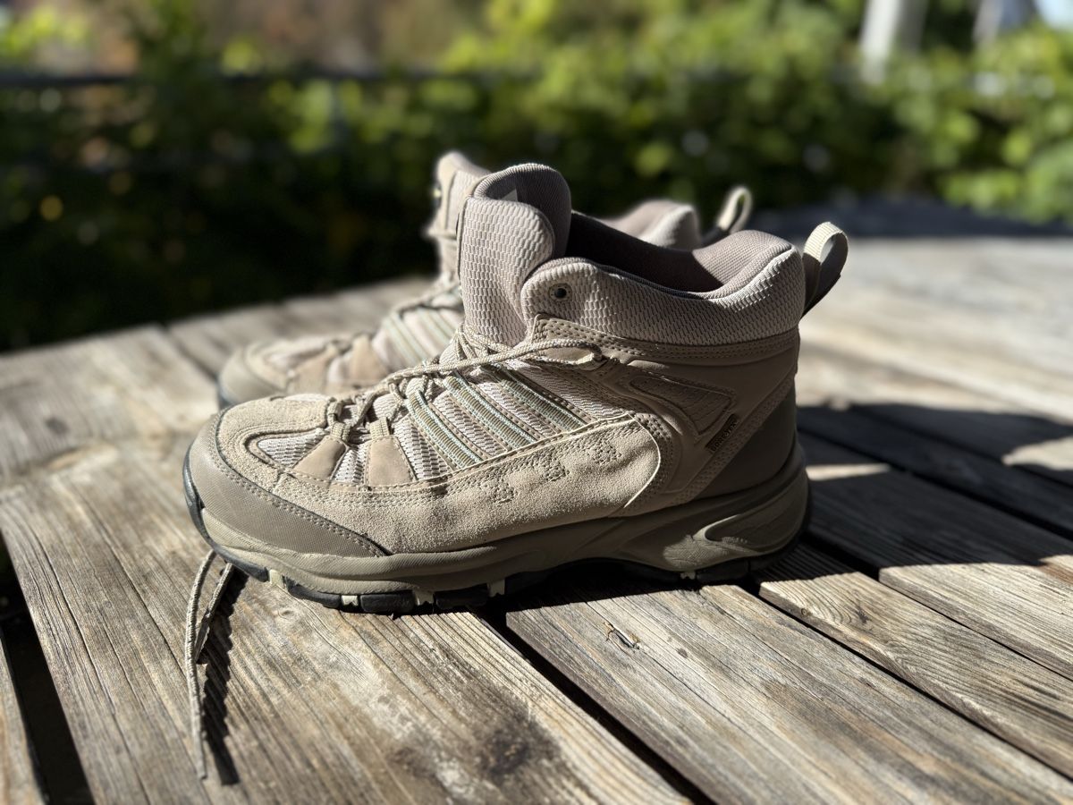 Adidas Scarpe da donna: Adidas Schuhe, NEU, Gr. 40 – Nuovo (secondo la descrizione) da Uster venduto da Flummi 7