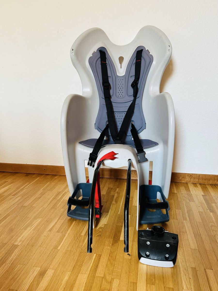 Auto-Kindersitze: Siège vélo enfants  – Gebraucht aus Gland von yke_qc2n 1