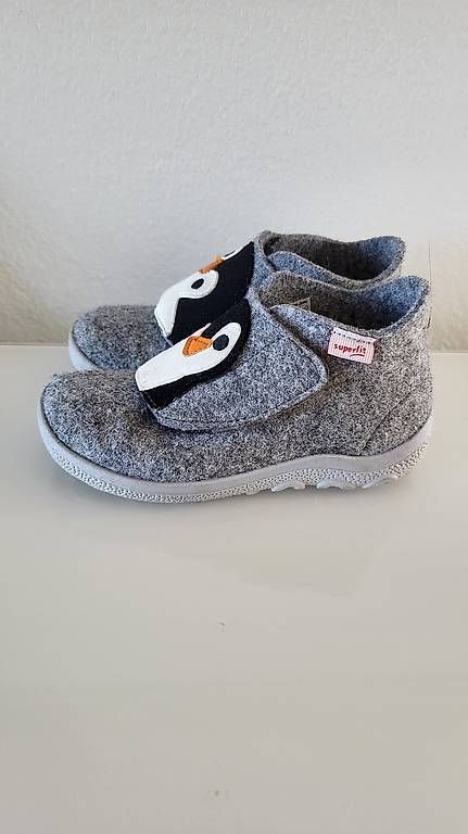 Scarpe per ragazzi: Warme Winterfinken Gr.25 – Usato da Therwil venduto da cha_m68j 1