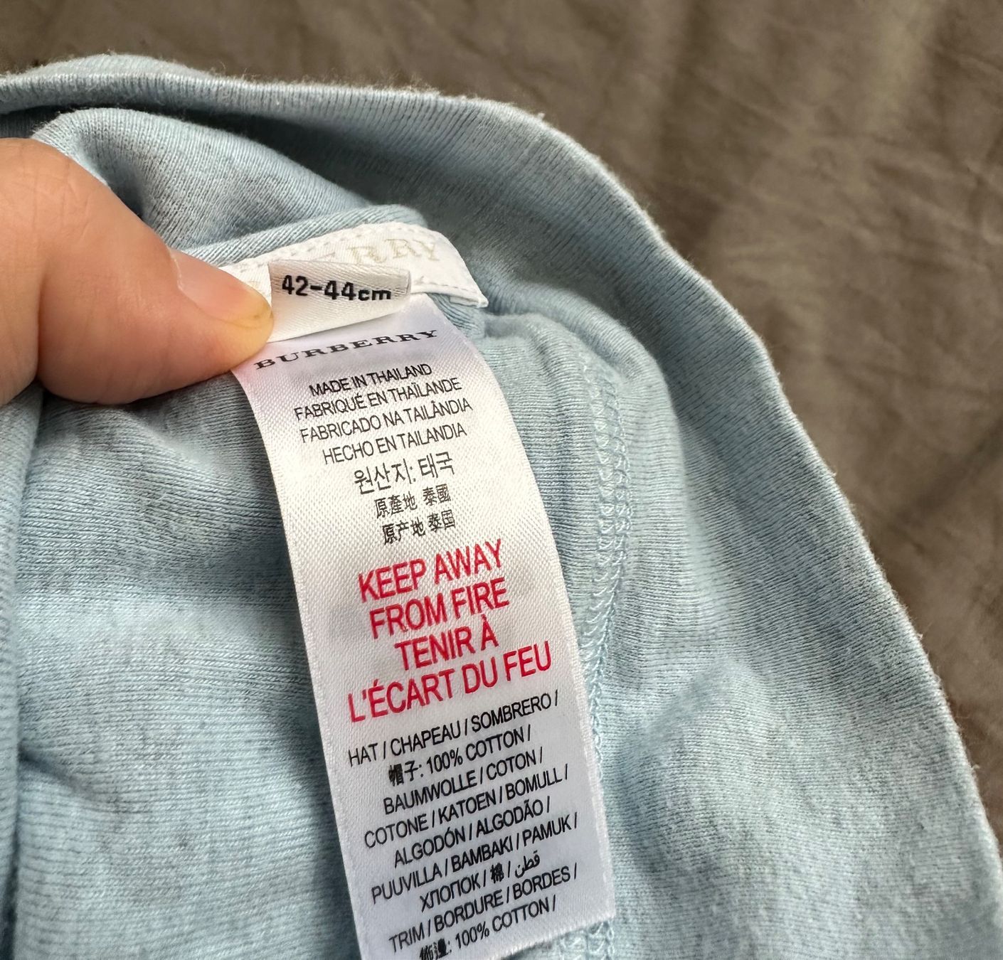 Burberry Sonstige Kleidung & Accessoires: Burberry Cappe – Gebraucht aus Dürrenroth von tvy_bh56 3