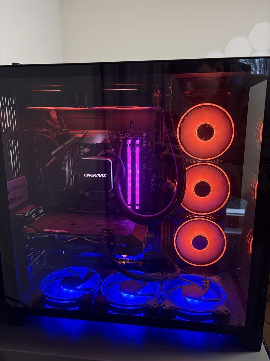 PCs: Custom Built PC – D'occasion à Rifferswil par jasonevans76 1