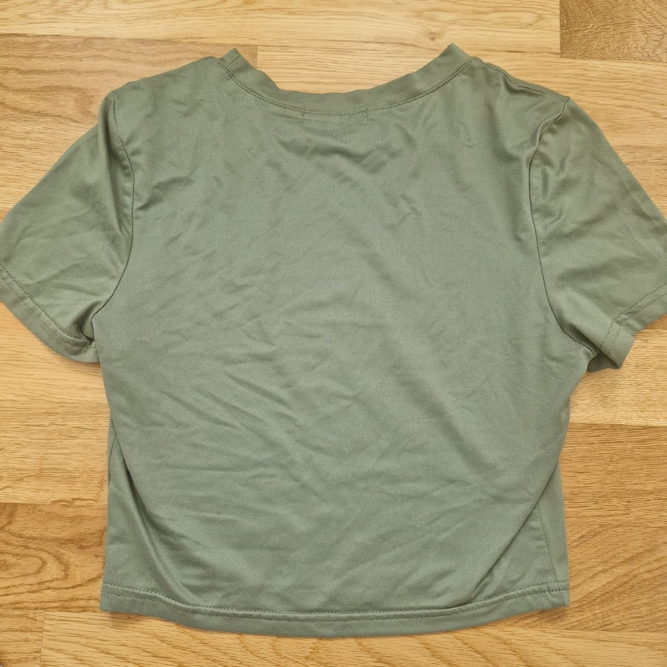 Tally Weijl Top: Croptop Gr. S grün California – Nuovo (secondo la descrizione) da Frenkendorf venduto da gca_d2qp 2