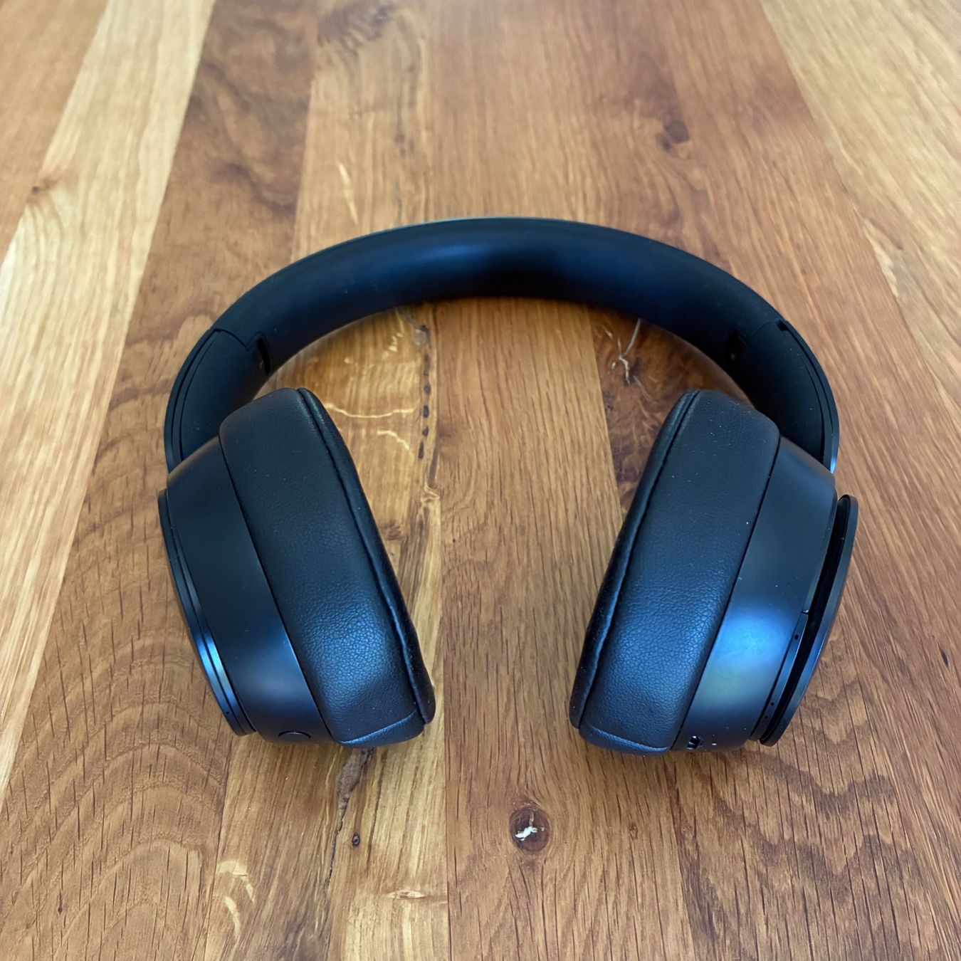 Beats Cuffie: Beats Solo Pro (ANC) – Usato da Winterthur venduto da M.D.Kern 1