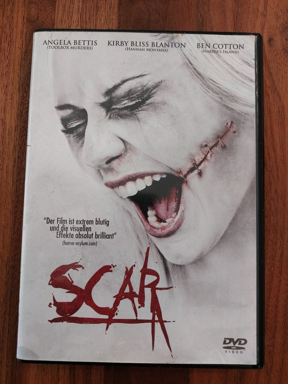 Tutti i DVDs: DVD - Scar – Usato da Rheinfelden venduto da FilmAuktion