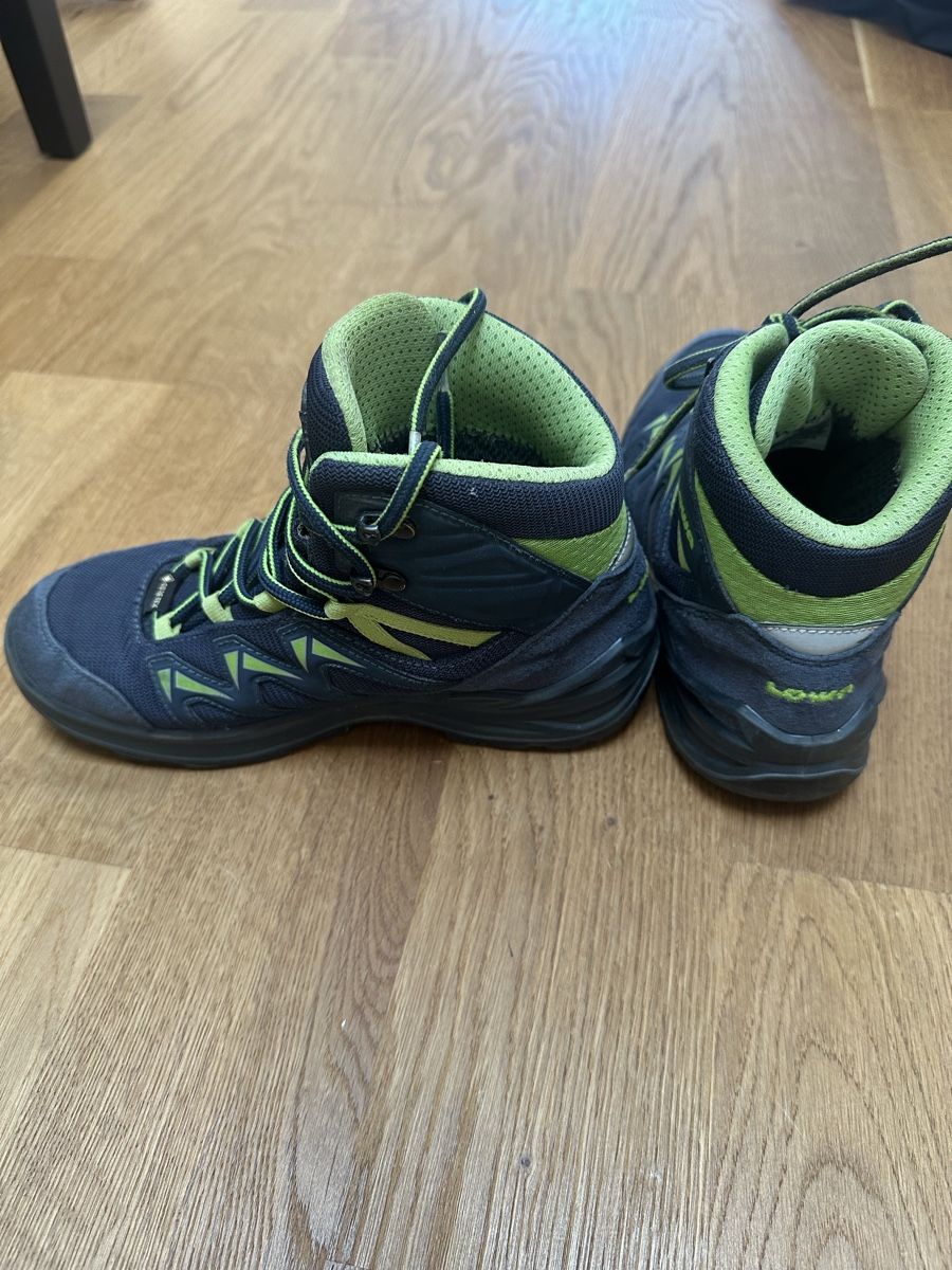 Lowa Schuhe für Jungen: Lowa wanderschuhe 35 – Gebraucht aus Hochdorf von lefaho 2