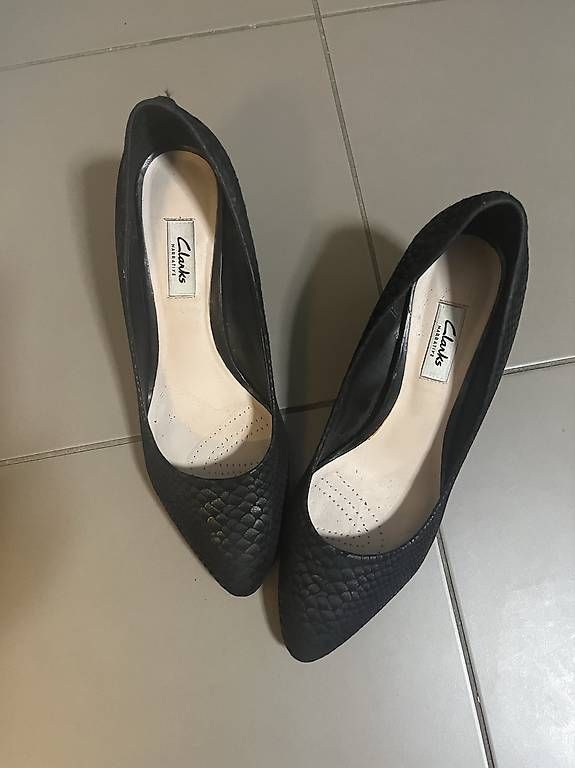 Scarpe da donna: Escarpins avec talon – Usato da Pully venduto da yaa_rm7x 3