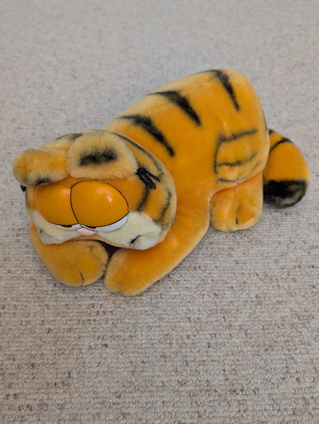 Giocattoli: Garfield Stofftier Plüsch ca. 30cm lang – Usato da Spiez venduto da Crazyduck