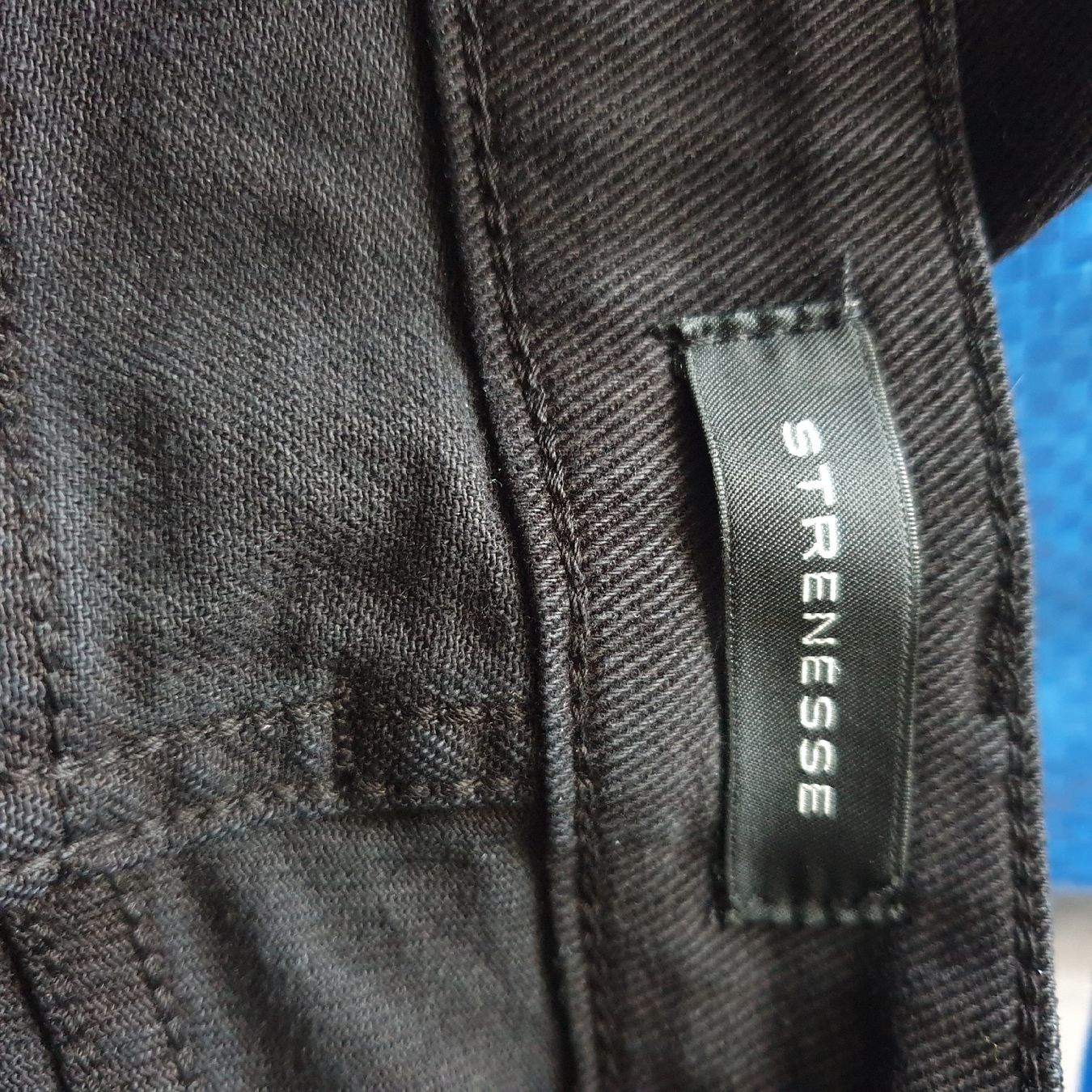 Jeans: Strenesse schöne Jeans Gr. 42 – Gebraucht aus Frenkendorf von Moon111 4