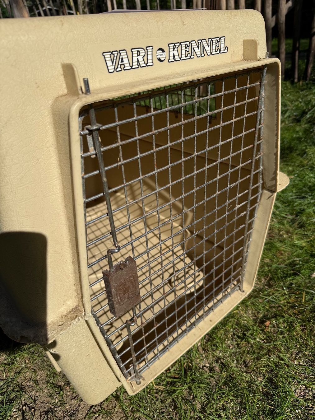 Gabbie, trasporto & Sicurezza: Hunde Box Vari Kennel – Usato da Röschenz venduto da Bajana01 1