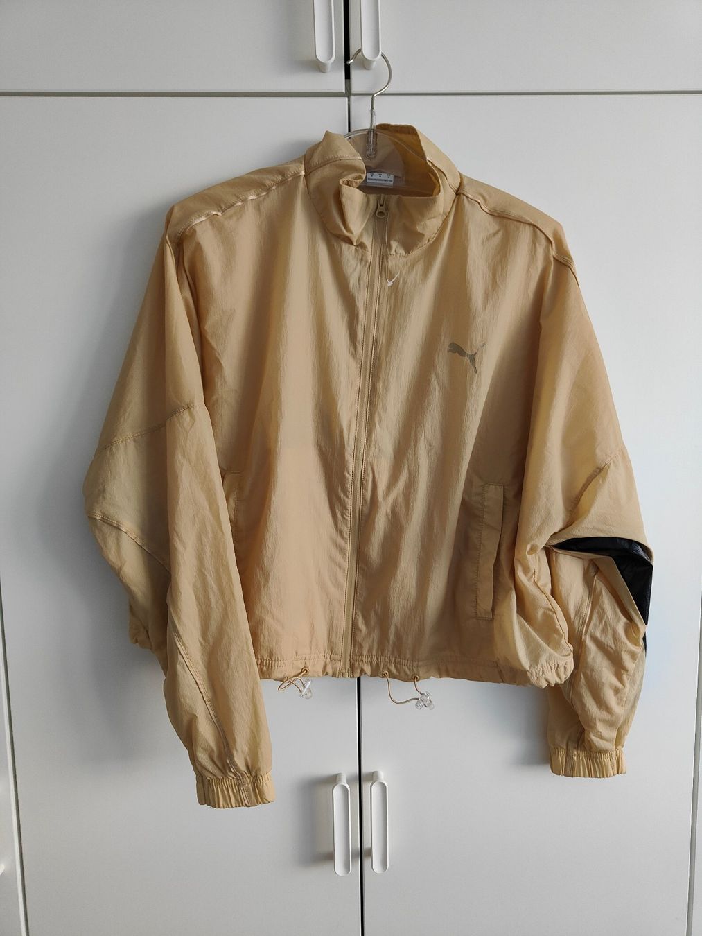 Puma Giacche: Puma Trainingsjacke - Grösse M – Nuovo e nell'imballaggio originale da Rickenbach b. Wil venduto da VeryLovelyThings