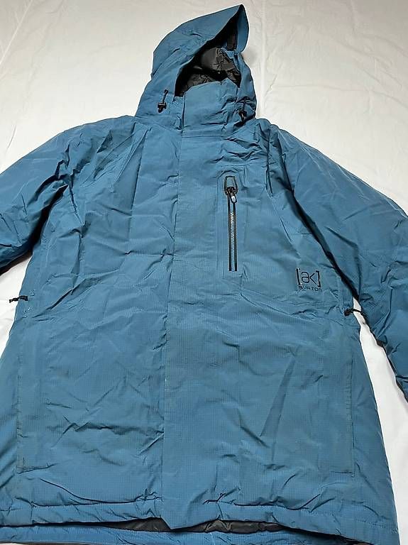 Burton Vestes: Burton AK Downjacket – D'occasion à Embrach par lgigon 1
