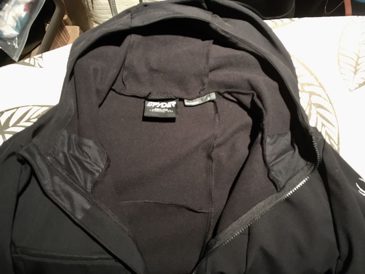 Giacche & Cappotti: SPYDER Jacke mit Kapuze Gr M – Usato da Bellinzona venduto da ModaLugano 4