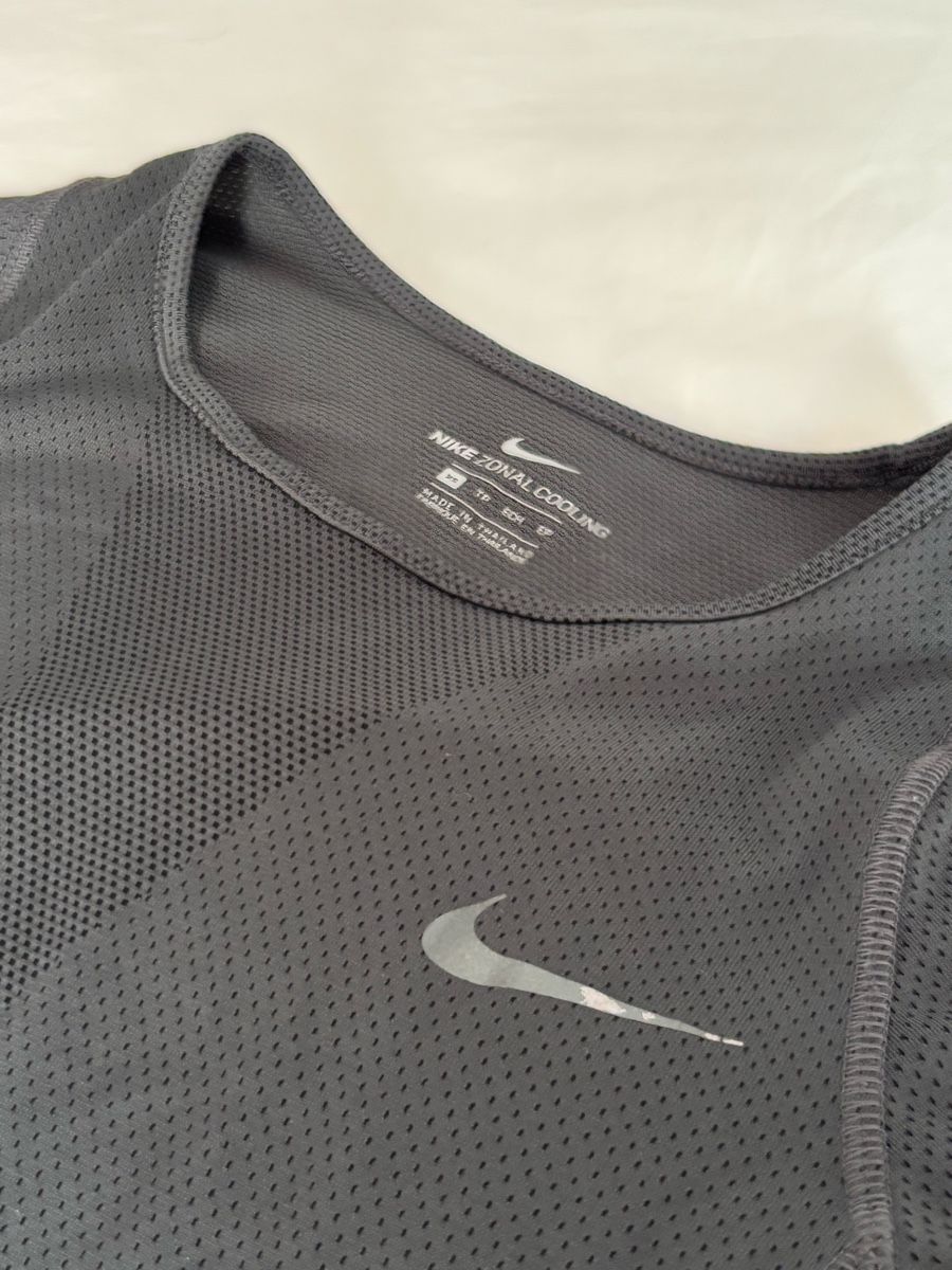 Lotti di vestiti: Nike ensemble  – Usato da Crans-Montana venduto da Jano_brn 5