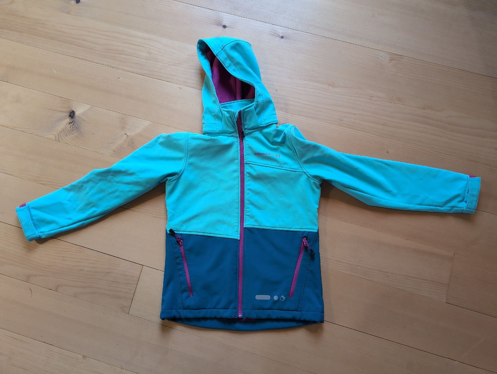 Trevolution Giacche & Cappotti: Softshelljacke 152 – Usato da messen venduto da Loo21