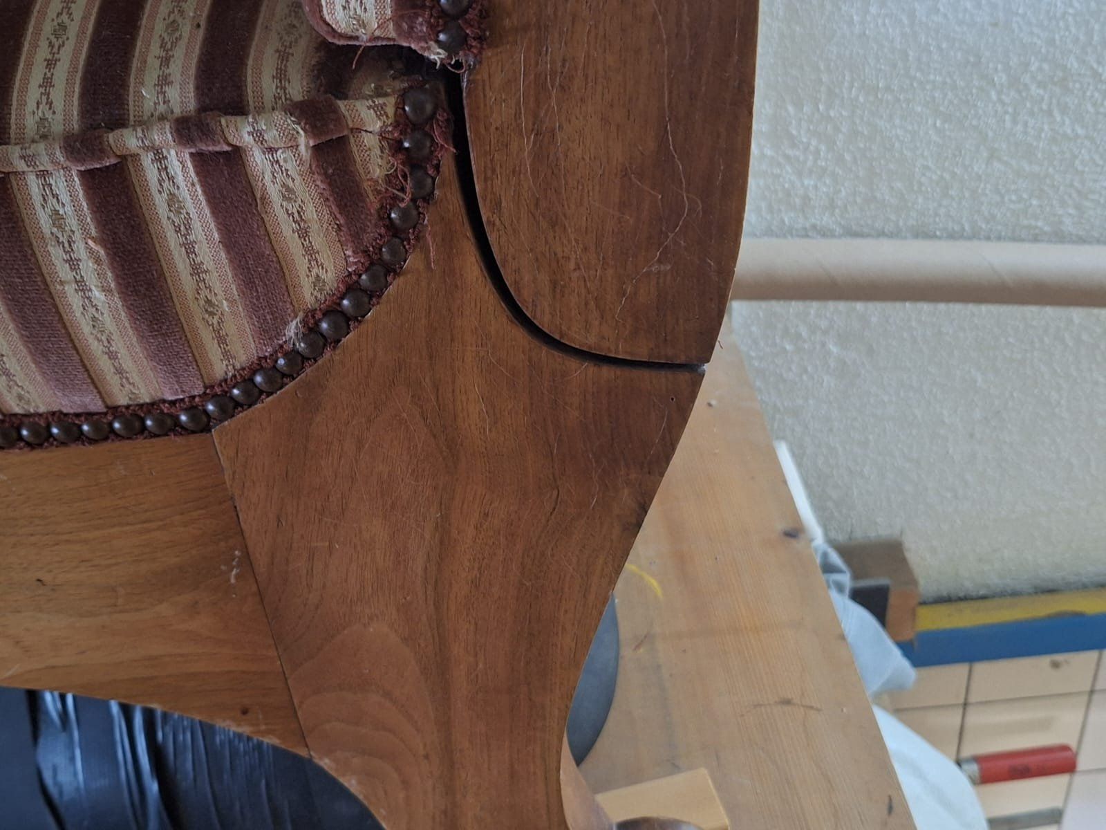 Divani: Biedermeiersofa gepolstert – Usato da Luzern venduto da Sainte-Victoire 8