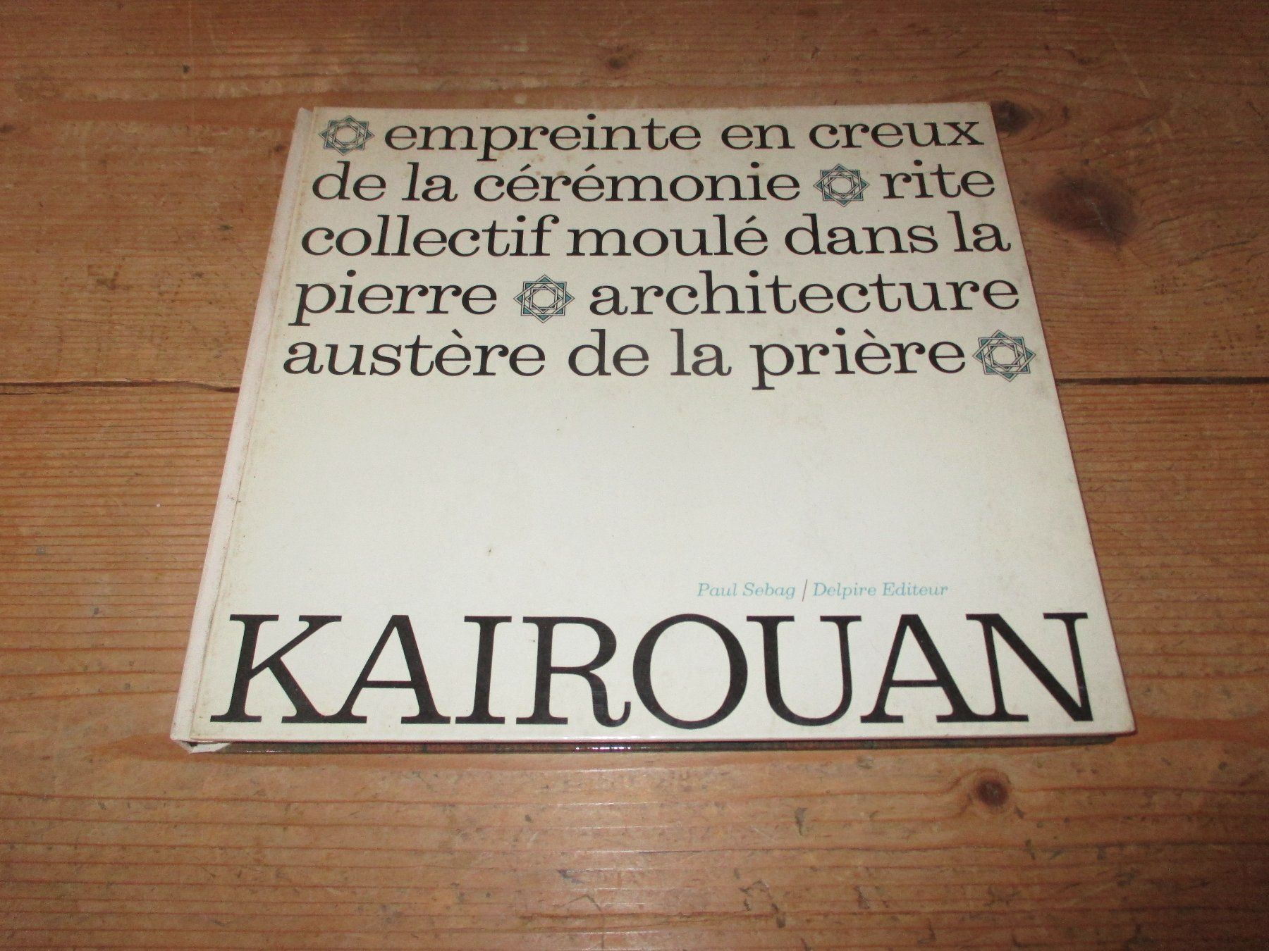 Livres: Kairouan, 1963 – D'occasion à Flims - Dorf par Stagediver
