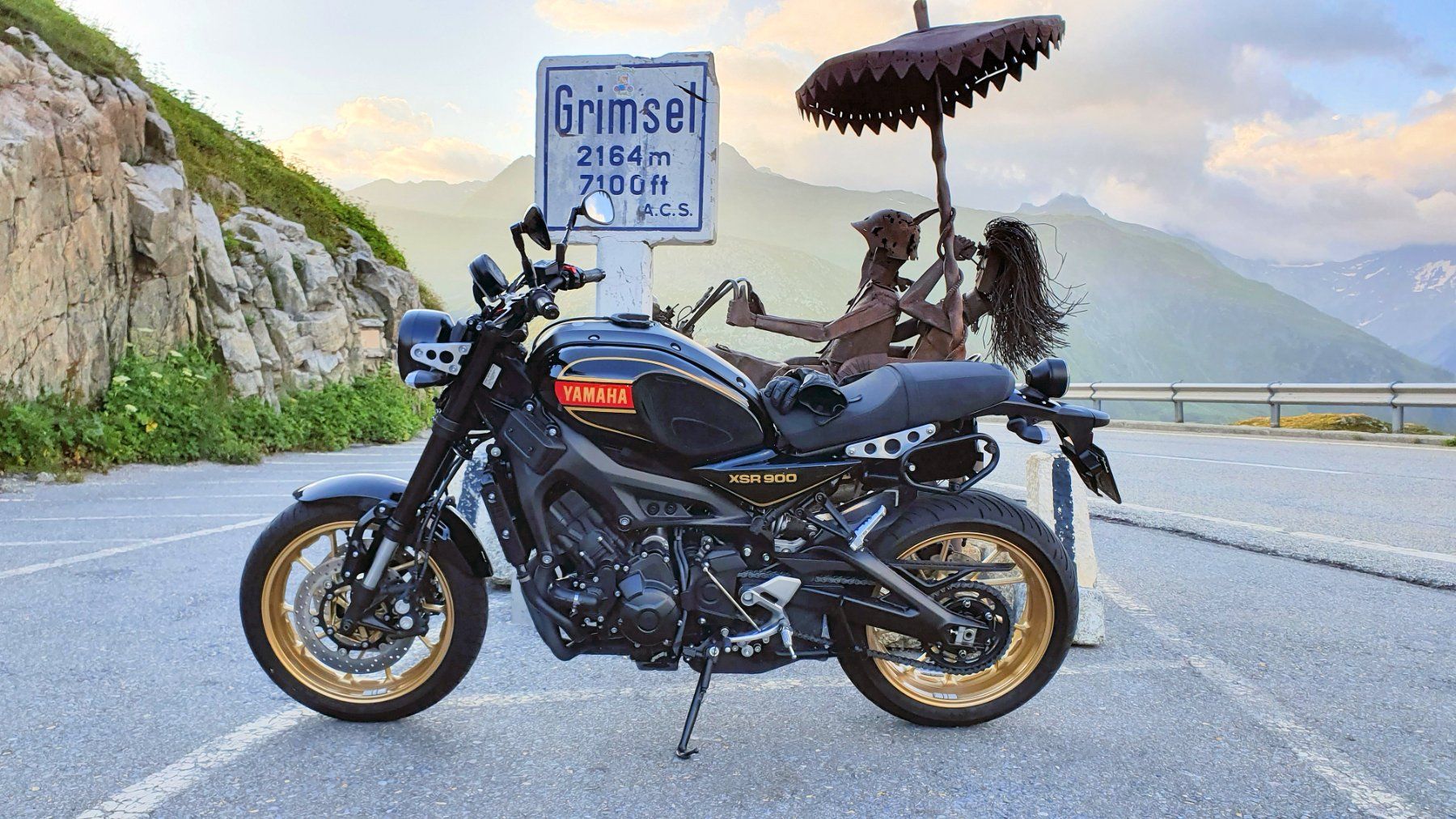 Yamaha Strada: Yamaha XSR 900 black 80 Top – Usato da Schönenberg TG venduto da Tomscars 1