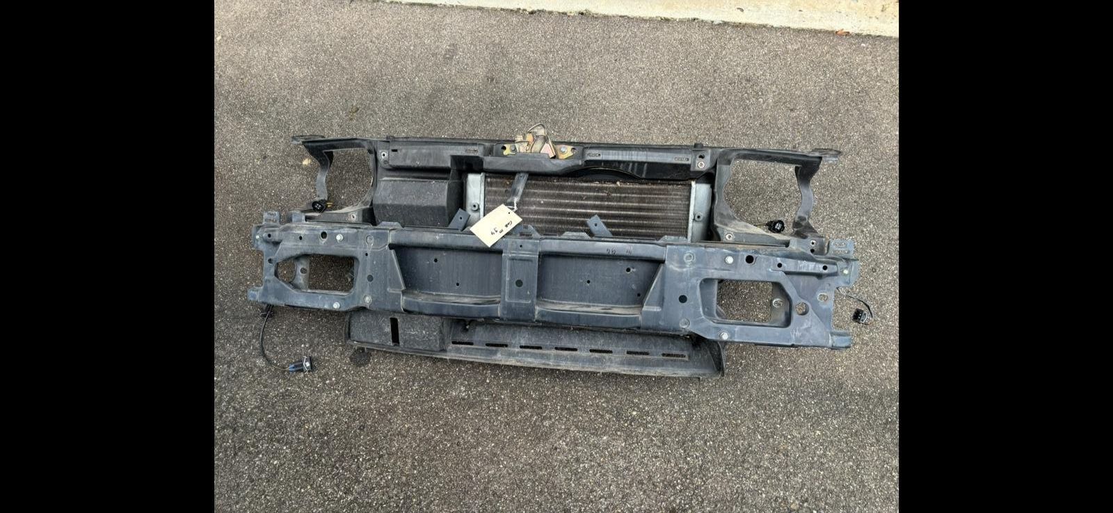 Volkswagen Accessori per altri veicoli: VW Golf 3 1.6 GL Schlossträger – Usato da Rothenhausen venduto da Deltassion