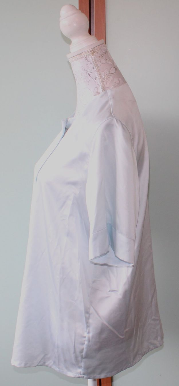 Van Laack Camicette: Bluse von *VAN LAACK* – Usato da Schaan venduto da antikes_und_kurioses 2
