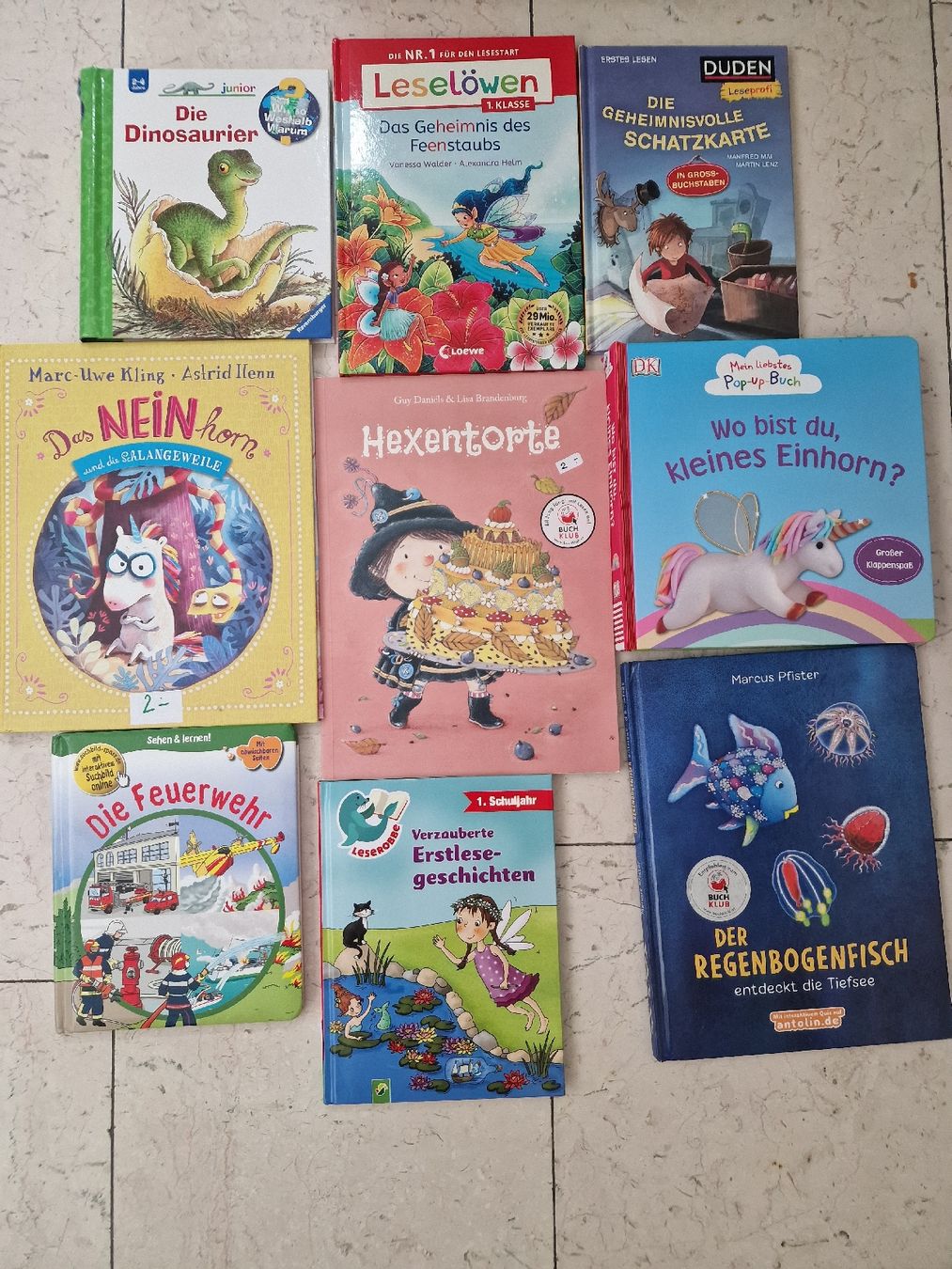 Libri: 22 Kinderbücher,  Kindergarten- 2 Klasse  – Usato da Ettiswil venduto da Isabelle043 2