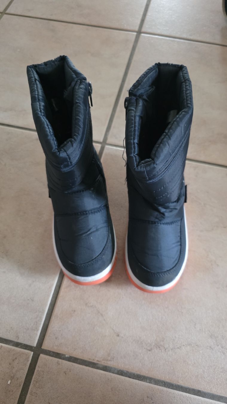Chaussures garçon: Winterstiefel Cortina – D'occasion à Tscheppach par Jennisa