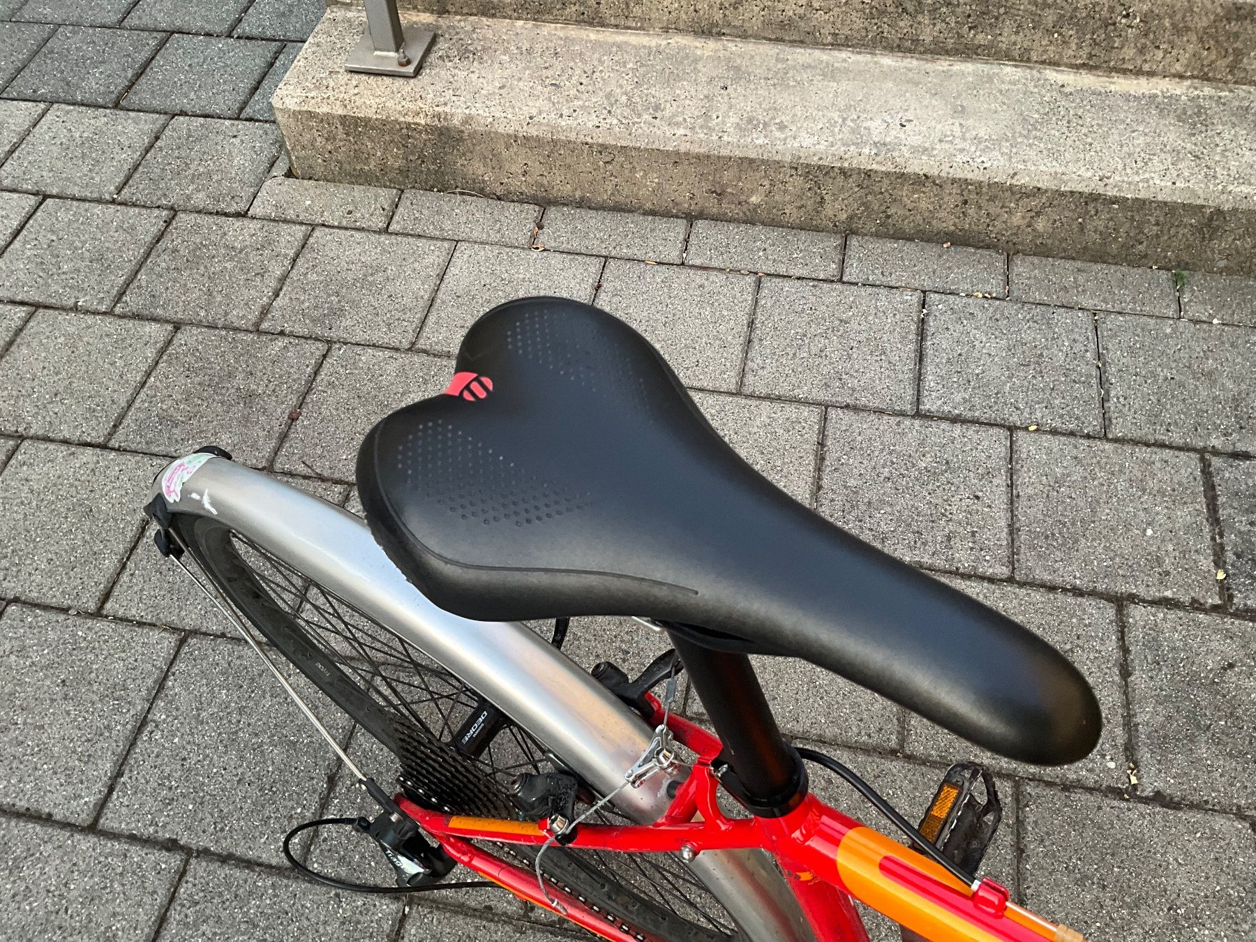 Islabike Biciclette: Kinderfahrrad ISLABIKES rot Grösse 20 – Usato da Herrliberg venduto da fed_8vv7 2