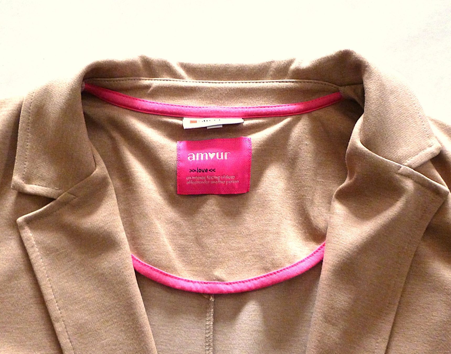 Giacche: STREET ONE BLAZER BEIGE GR.40 NEU – Nuovo (secondo la descrizione) da Läufelfingen venduto da Kamari 1