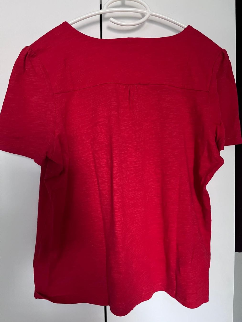 T-shirt: Phase Eight Shirt / Bluse rot, Gr. M – Usato da Basel venduto da CocoBasel 2