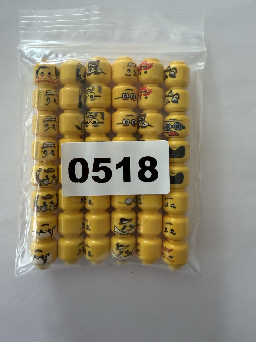 Lego Giocattoli: Lego Minifiguren Köpfe, Mix, 48 Stück  – Usato da Rheinfelden venduto da zim_2hqc 1