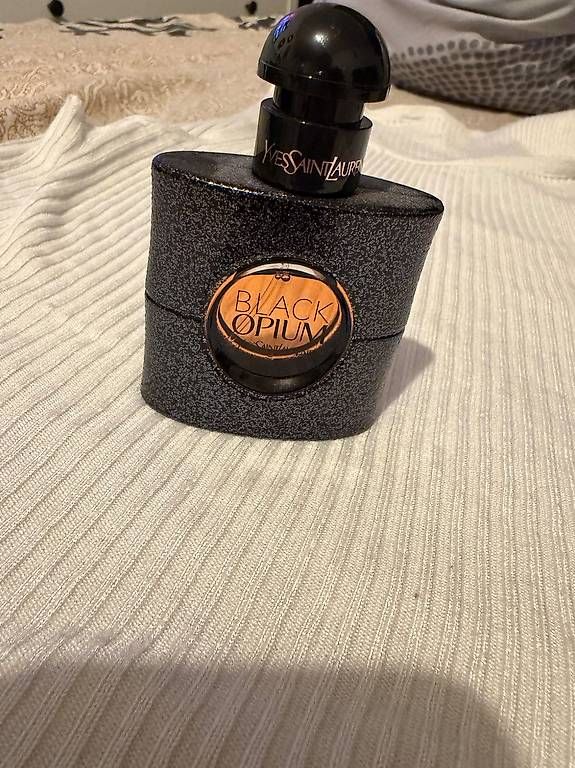Saint Laurent Parfums & Eau de Toilette: Black Opium YSL Parfüm – D'occasion à Münchenstein par jol_s6xw 1