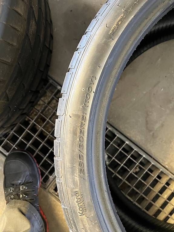 Sonstiges Schreiben & Zeichnen: Hankook 285/30 ZR21 – Gebraucht aus Huttwil von Sandra_13 2