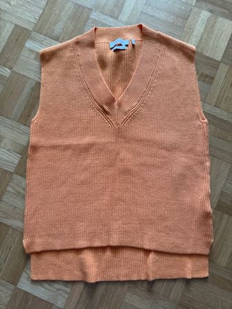 Rich & Royal Knit Vest XS/S