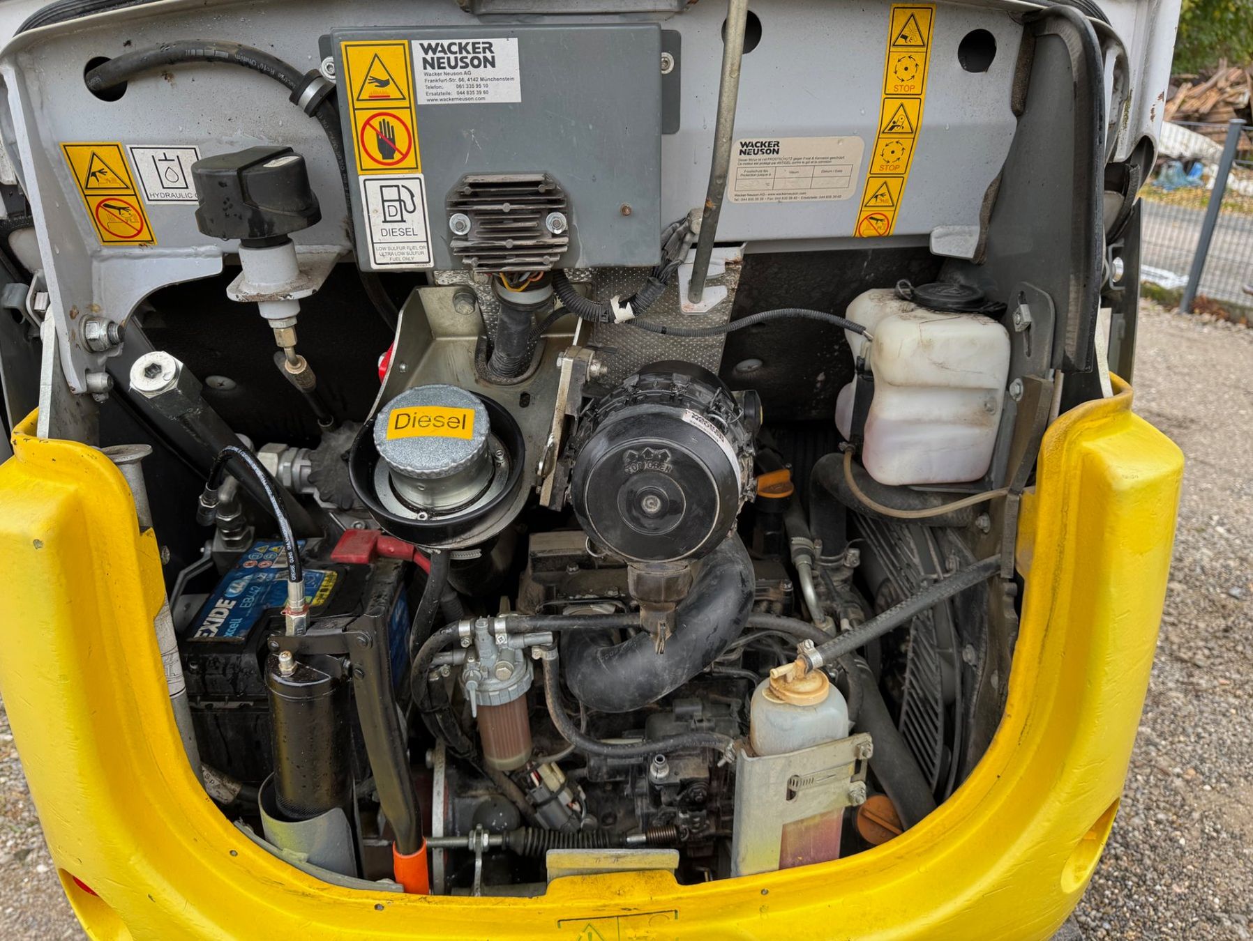 Wacker Neuson Escavatori: Wacker Neuson EZ 2404 RD Raupenbagger, 2.4t – Usato da Wahlen b. Laufen venduto da rca_q989 4