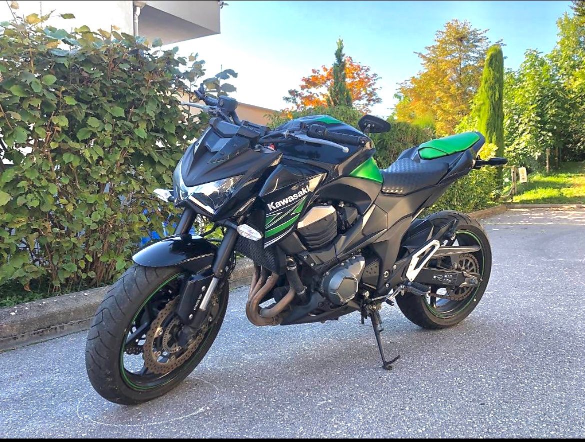 Kawasaki Strada: Kawasaki z800 ABS – Usato da Préverenges venduto da car_yrx2