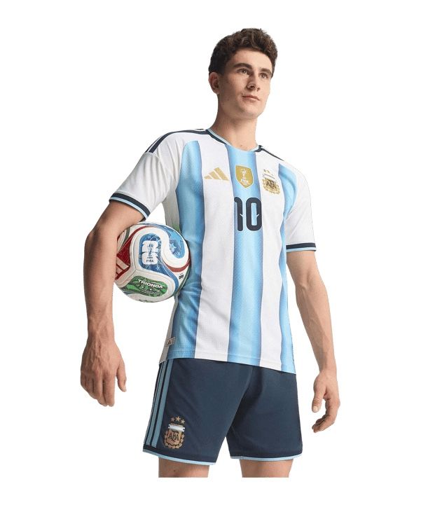 Adidas Canottiere & Pantaloni: Messi Argentinien Original Shirt #10 – Nuovo e nell'imballaggio originale da Ennetbürgen venduto da buochs96 3