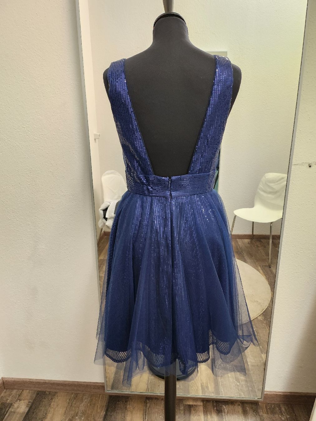 Vestiti: Kurz kleid – Nuovo (secondo la descrizione) da Uster venduto da VMT. 1