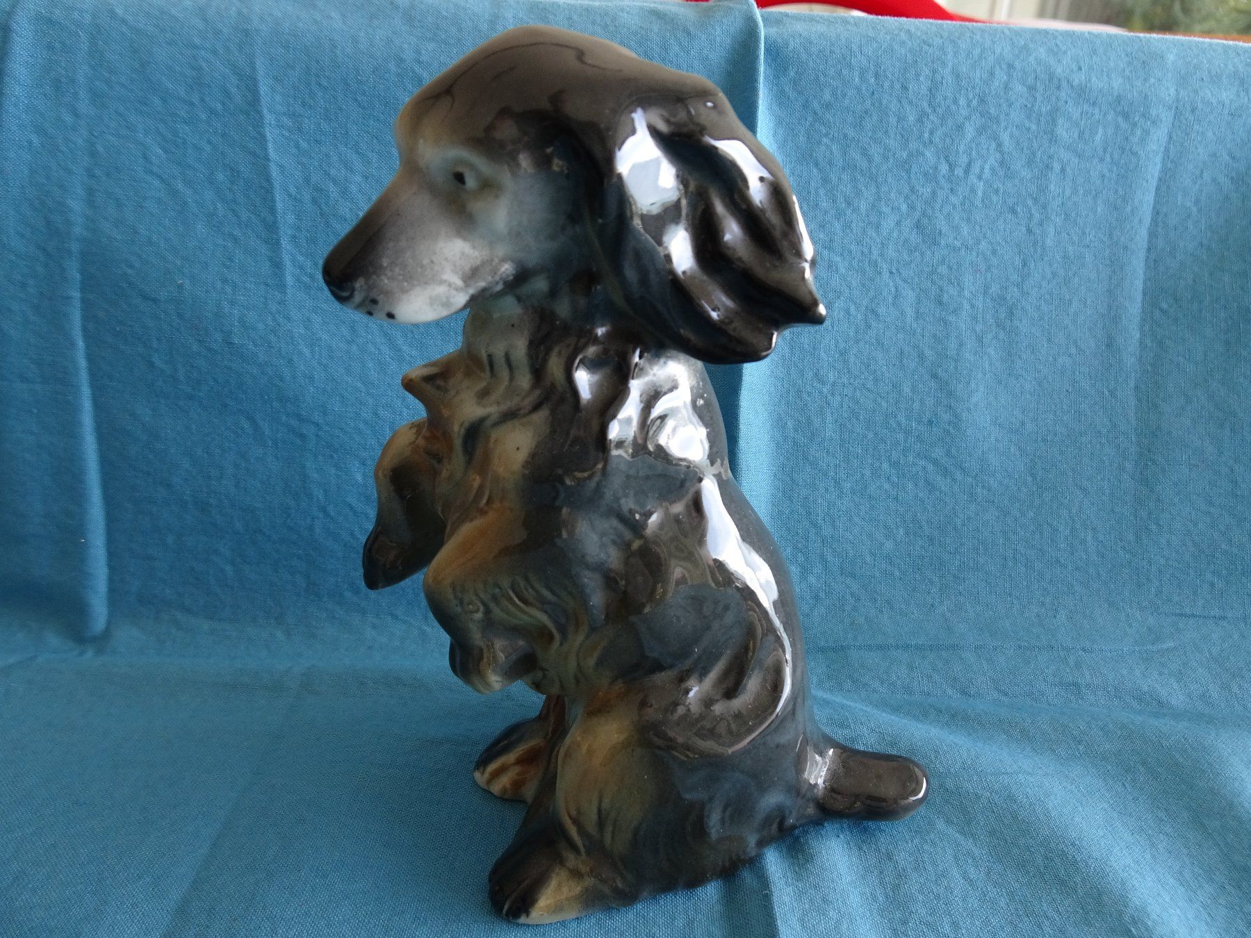 Statuette: alter Porzellan - Hund – Usato da Vitznau venduto da Mina60 2