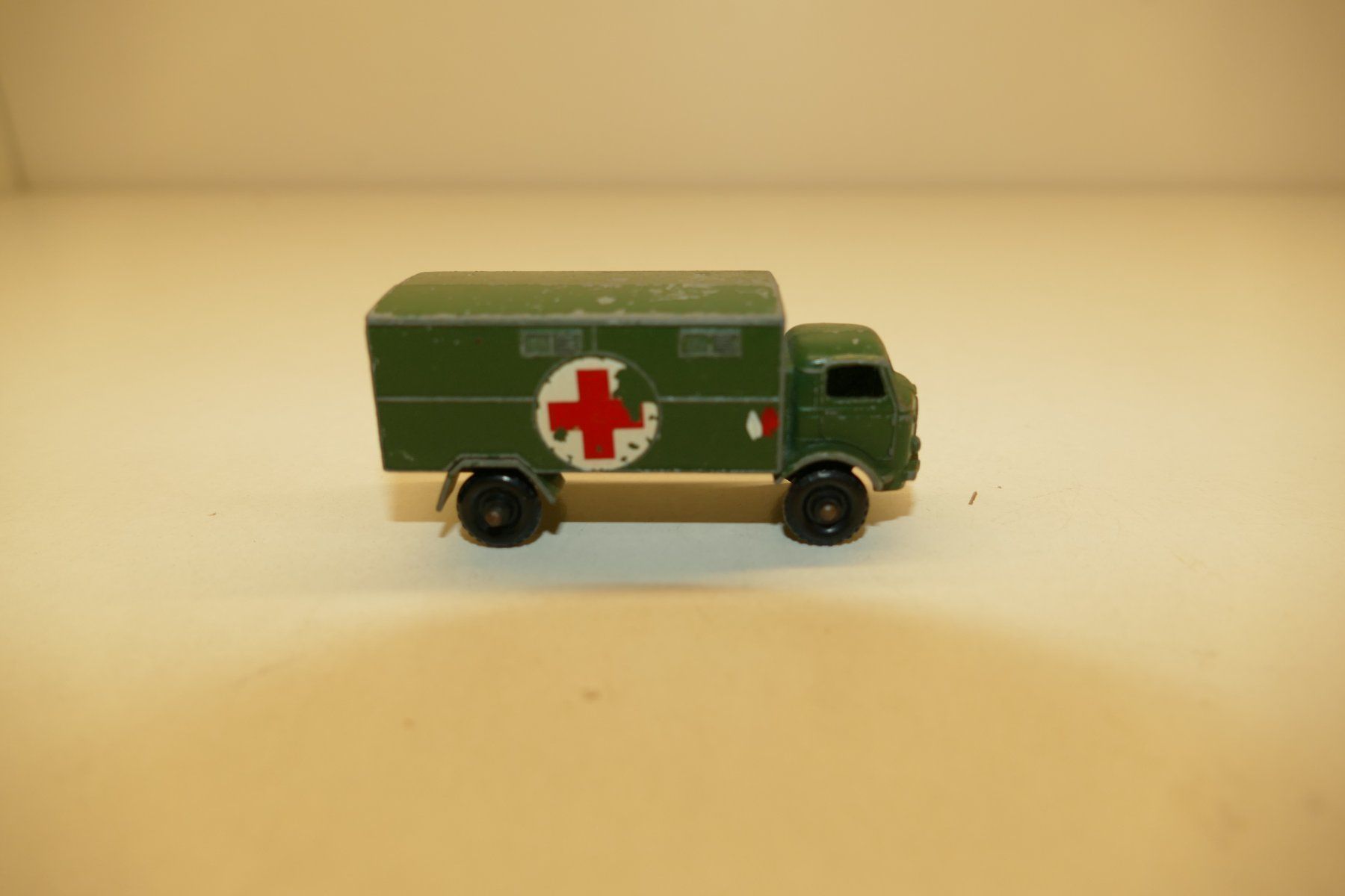 Matchbox Modellautos: Matchbox/Lesney: Military Ambulance – Gebraucht aus Niederhasli von rail-duerst 3